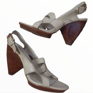 Max studio Nude Leather Wooden Wedge